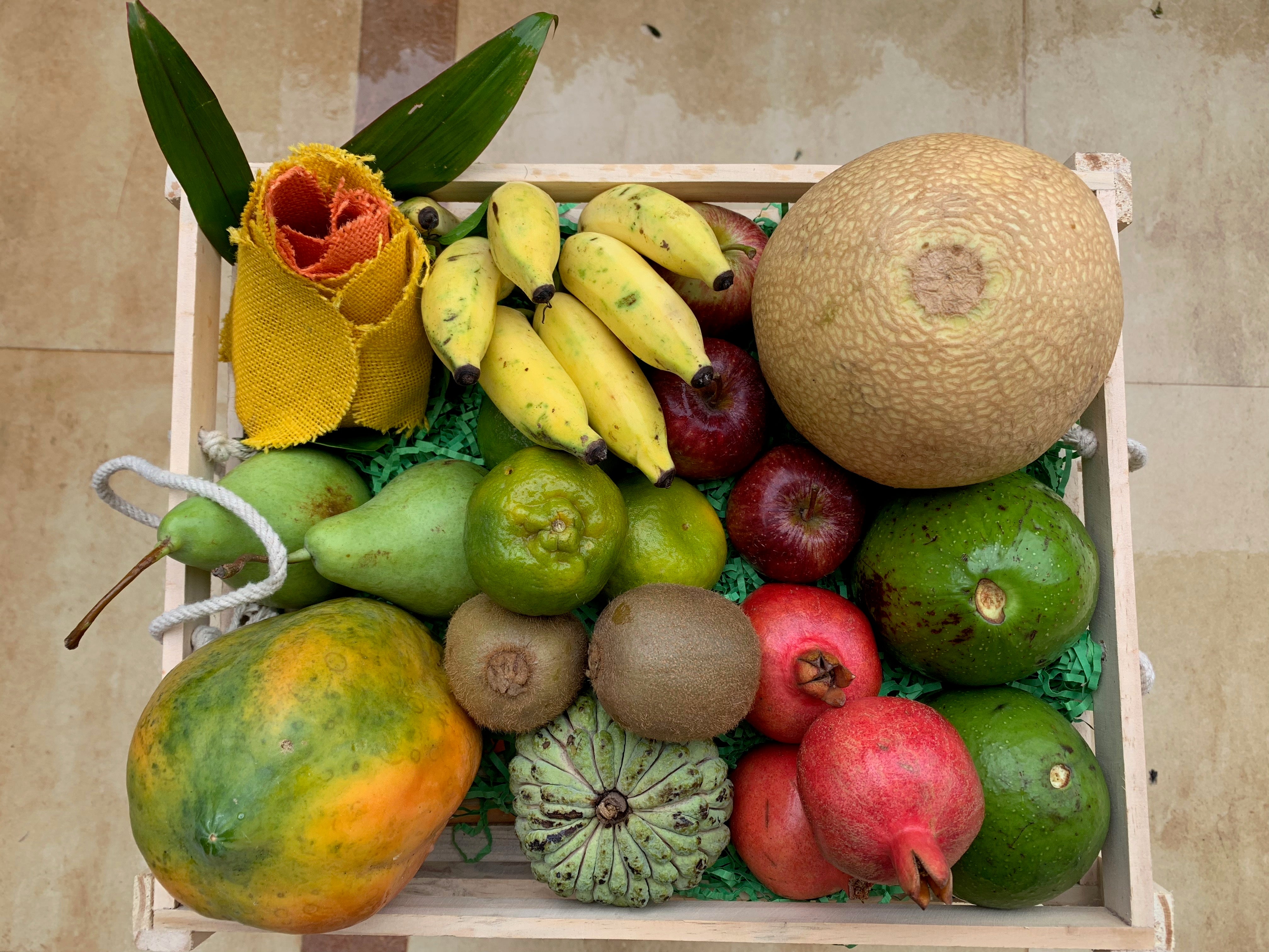 Organic Fruits Hamper
